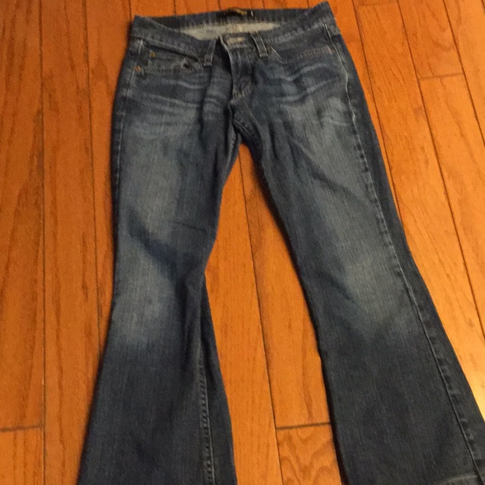 Levi’s too super low 524 Jeans